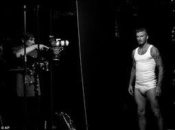 内裤帅哥广告花絮